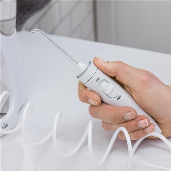 White Waterpik™ Ultra Plus and Cordless Freedom Combo - Image 3